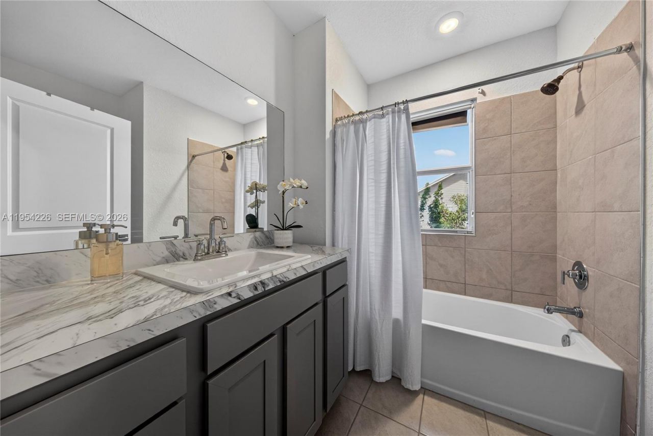 1707 SE 9th Ter, Homestead, FL 33034 Photo