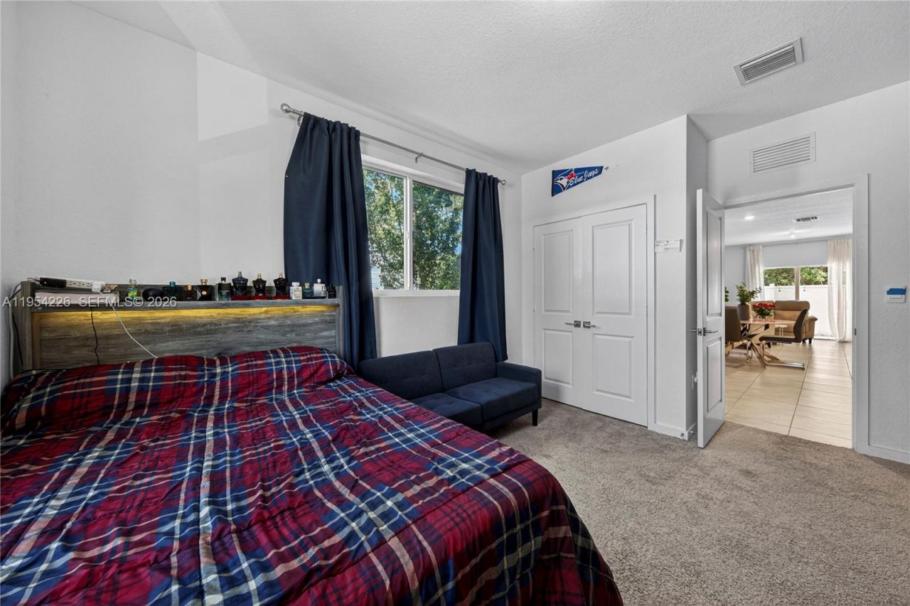 1707 SE 9th Ter, Homestead, FL 33034 Photo