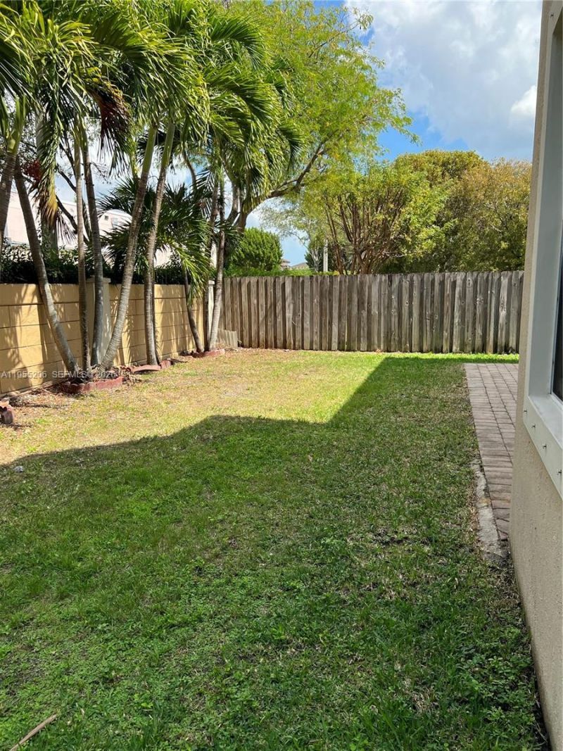 15389 SW 90th Ter, Miami, FL 33196 Photo