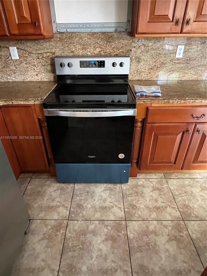 15389 SW 90th Ter, Miami, FL 33196 Photo