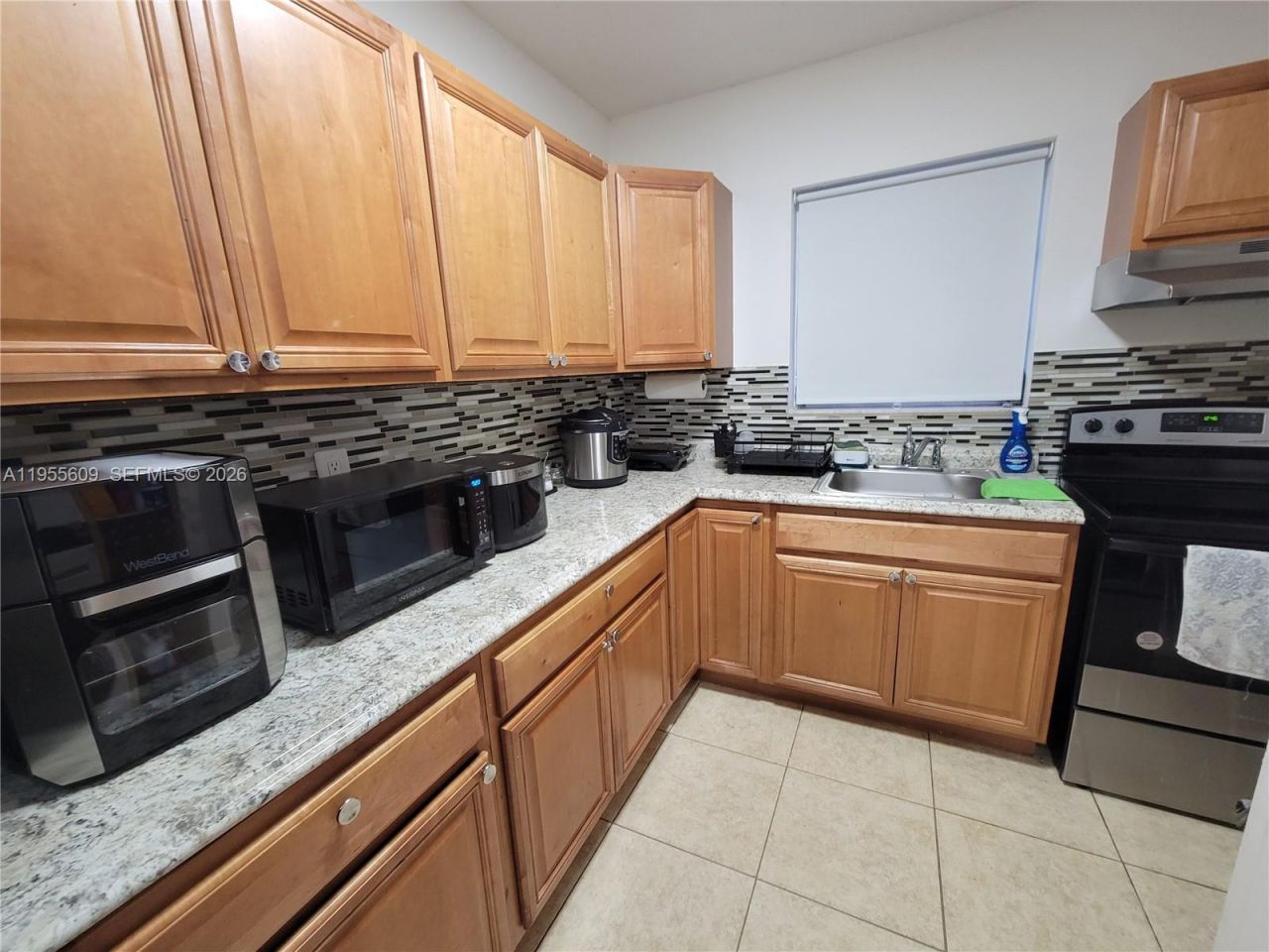 11048 SW 2nd St, Sweetwater, FL 33174 Photo