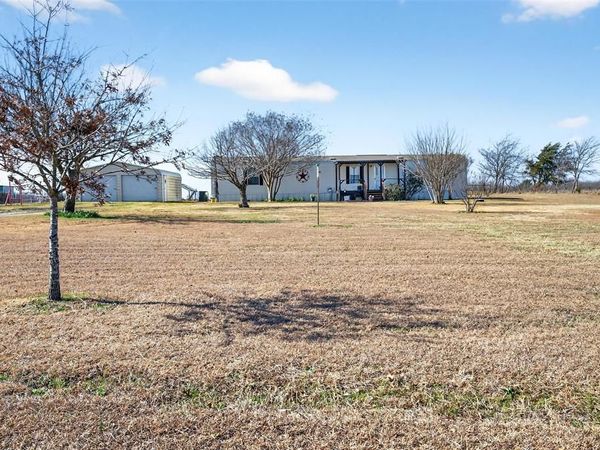 5091 Fm 667, Frost, TX 76641