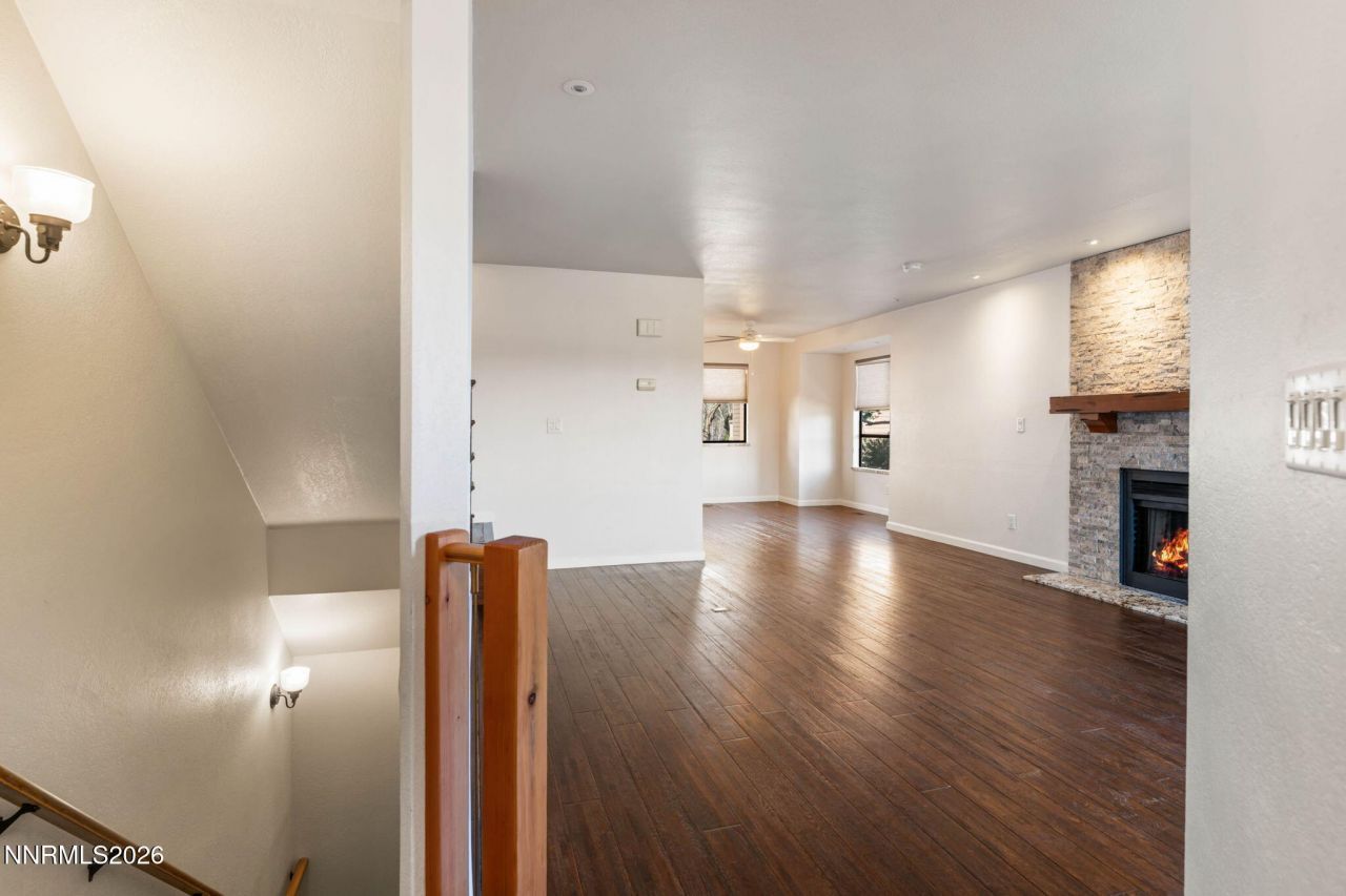 2875 Idlewild Drive, Unit APT 49, Reno, NV 89509 Photo