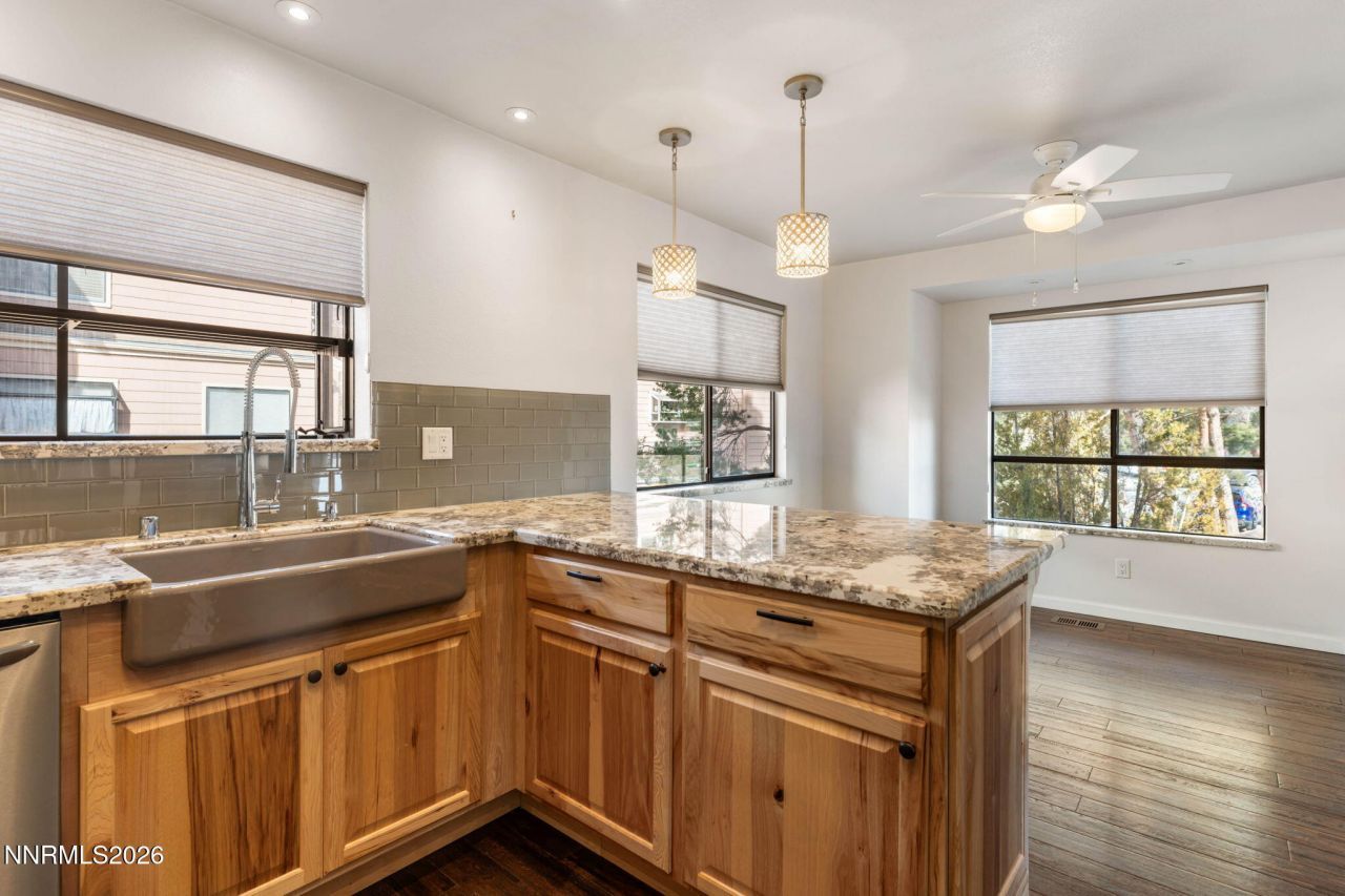 2875 Idlewild Drive, Unit APT 49, Reno, NV 89509 Photo