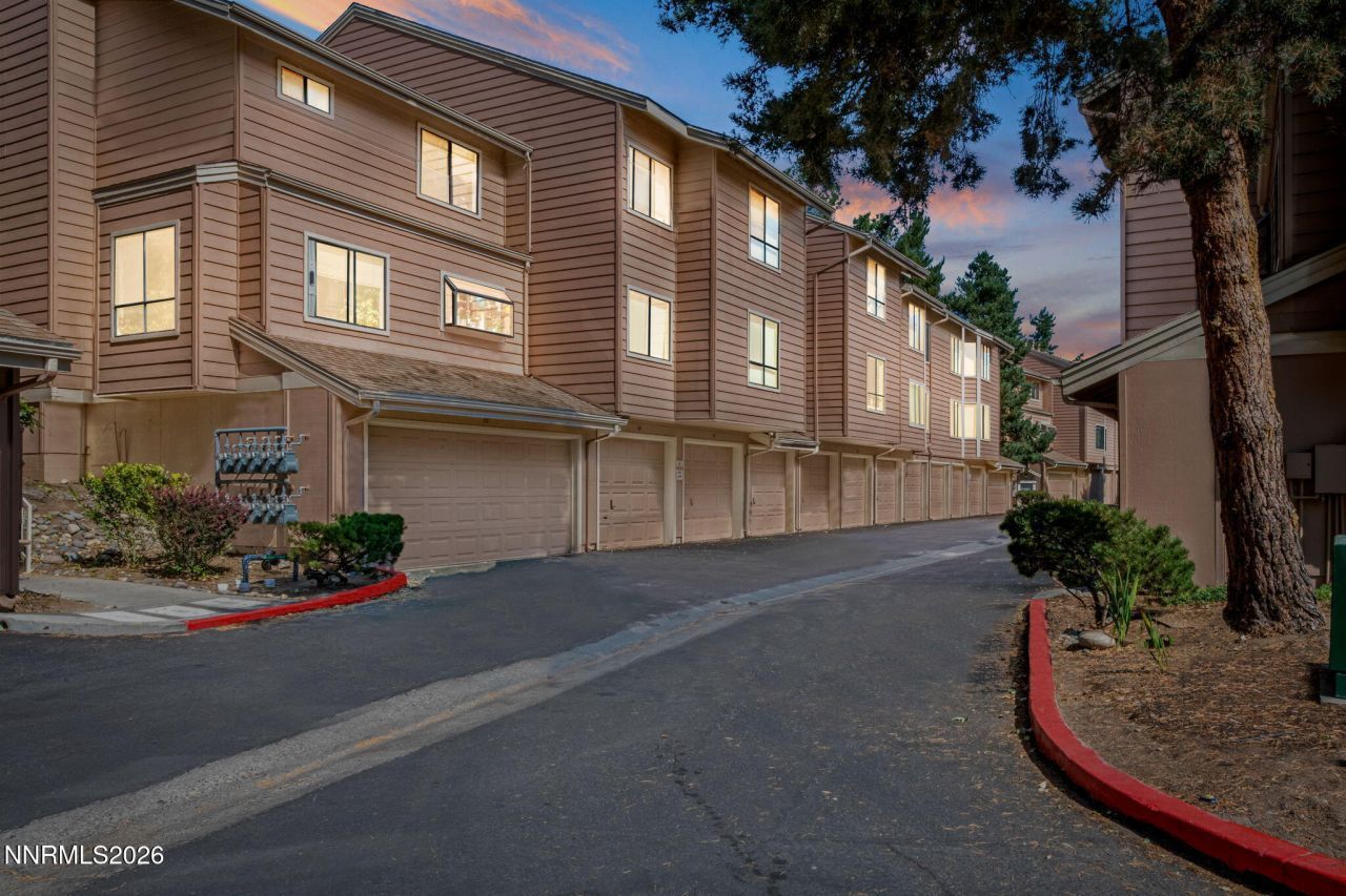 2875 Idlewild Drive, Unit APT 49, Reno, NV 89509 Photo