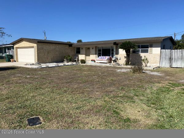 1230 Yacht Club Boulevard, Indian Harbour Beach, FL 32937