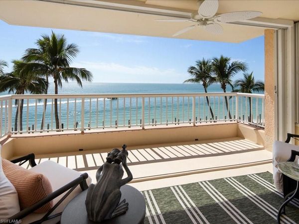 990 Cape Marco DR, Unit 307, MARCO ISLAND, FL 34145
