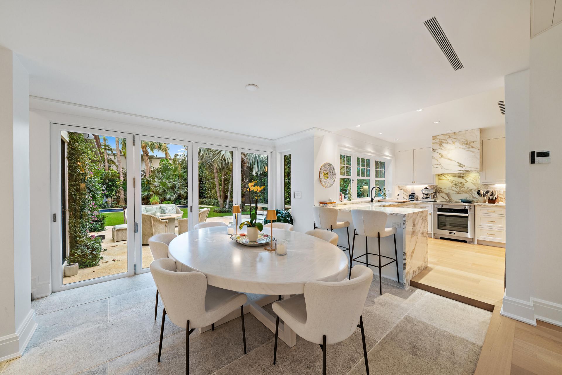 160 Chilean Avenue, Palm Beach, FL 33480 Photo