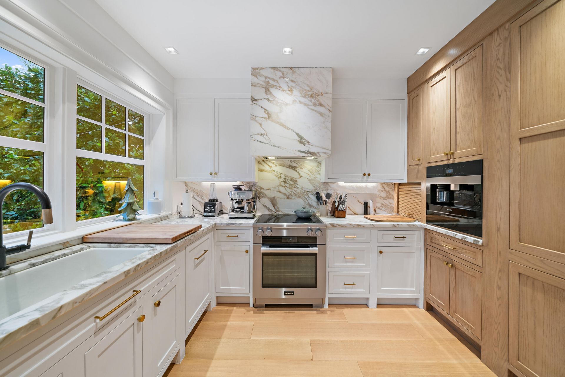 160 Chilean Avenue, Palm Beach, FL 33480 Photo