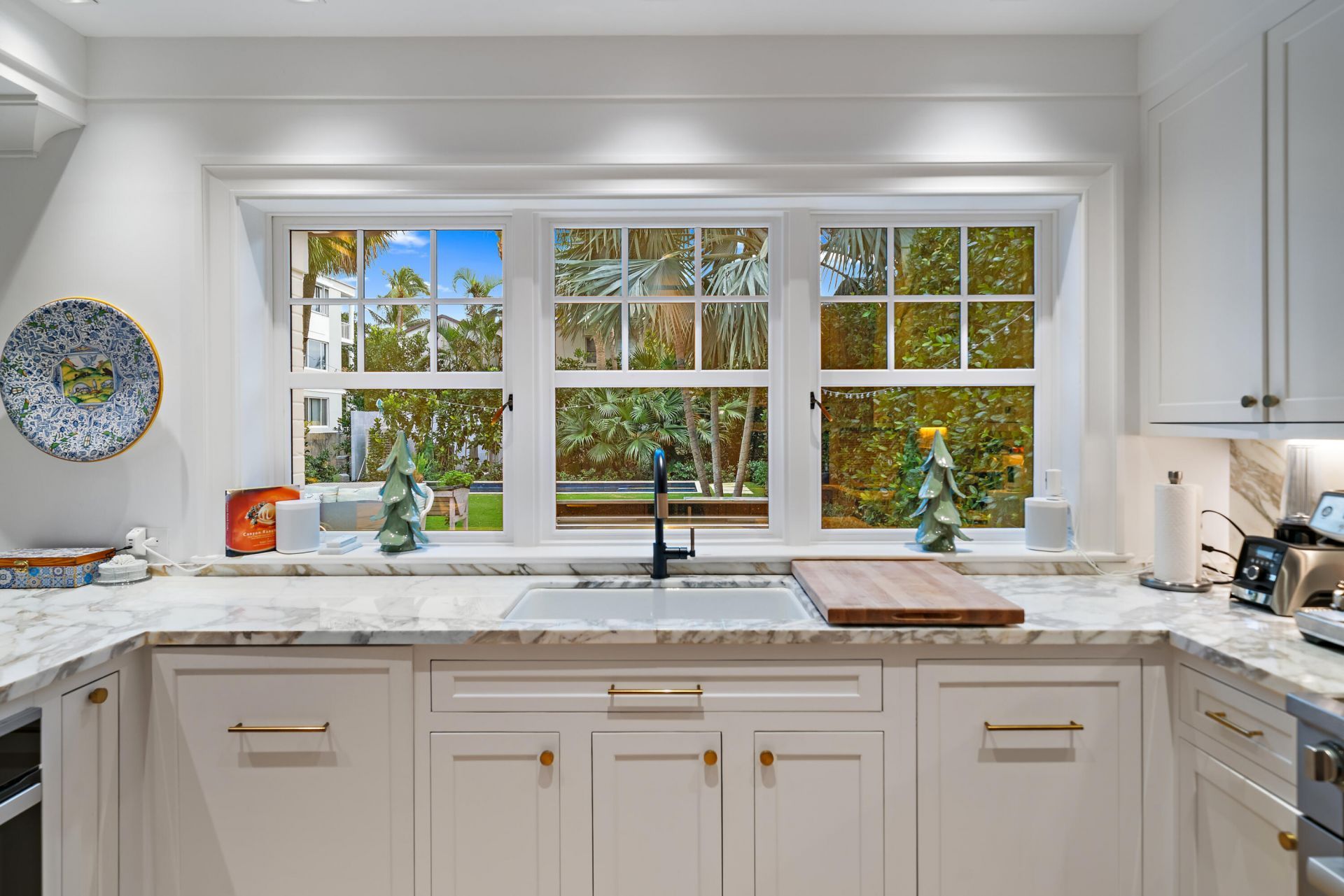 160 Chilean Avenue, Palm Beach, FL 33480 Photo