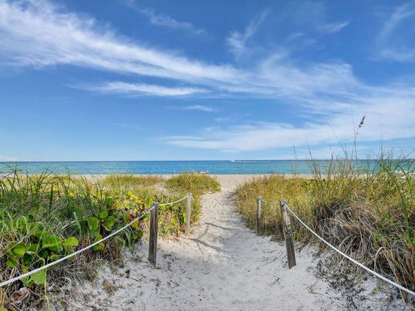 2760 S Ocean Boulevard, Unit 417, Palm Beach, FL 33480