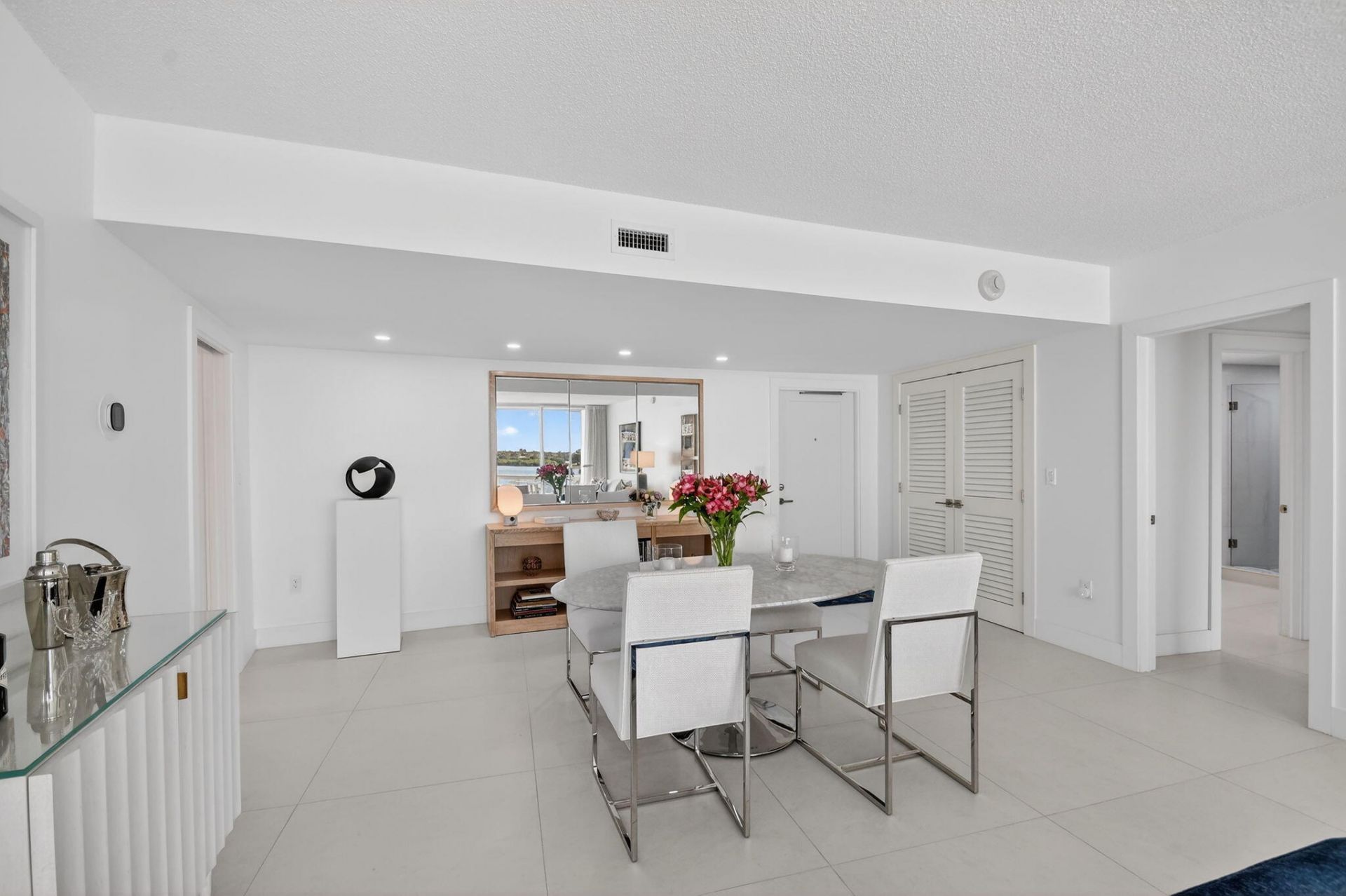 2760 S Ocean Boulevard, Unit 417, Palm Beach, FL 33480 Photo