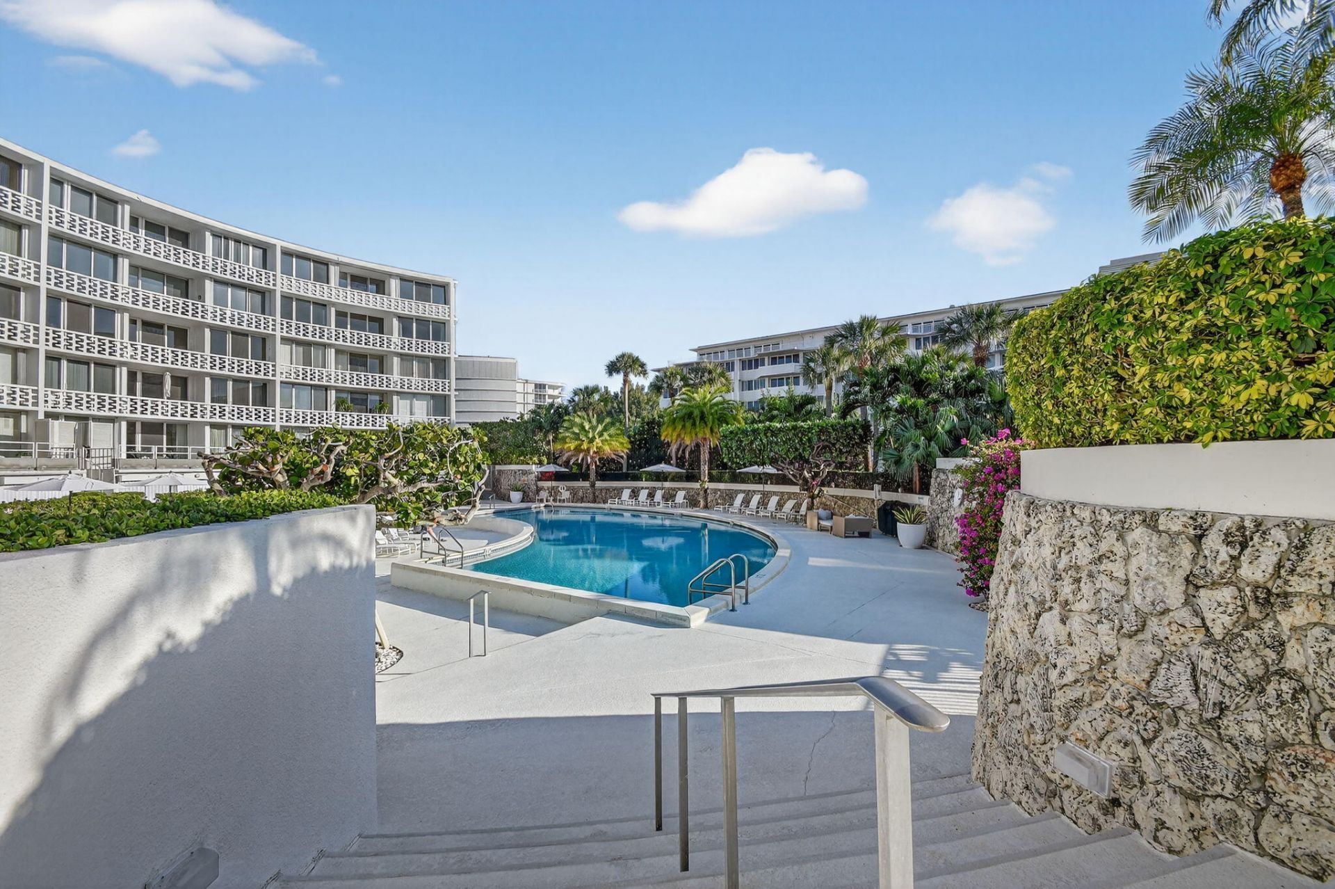 2760 S Ocean Boulevard, Unit 417, Palm Beach, FL 33480 Photo