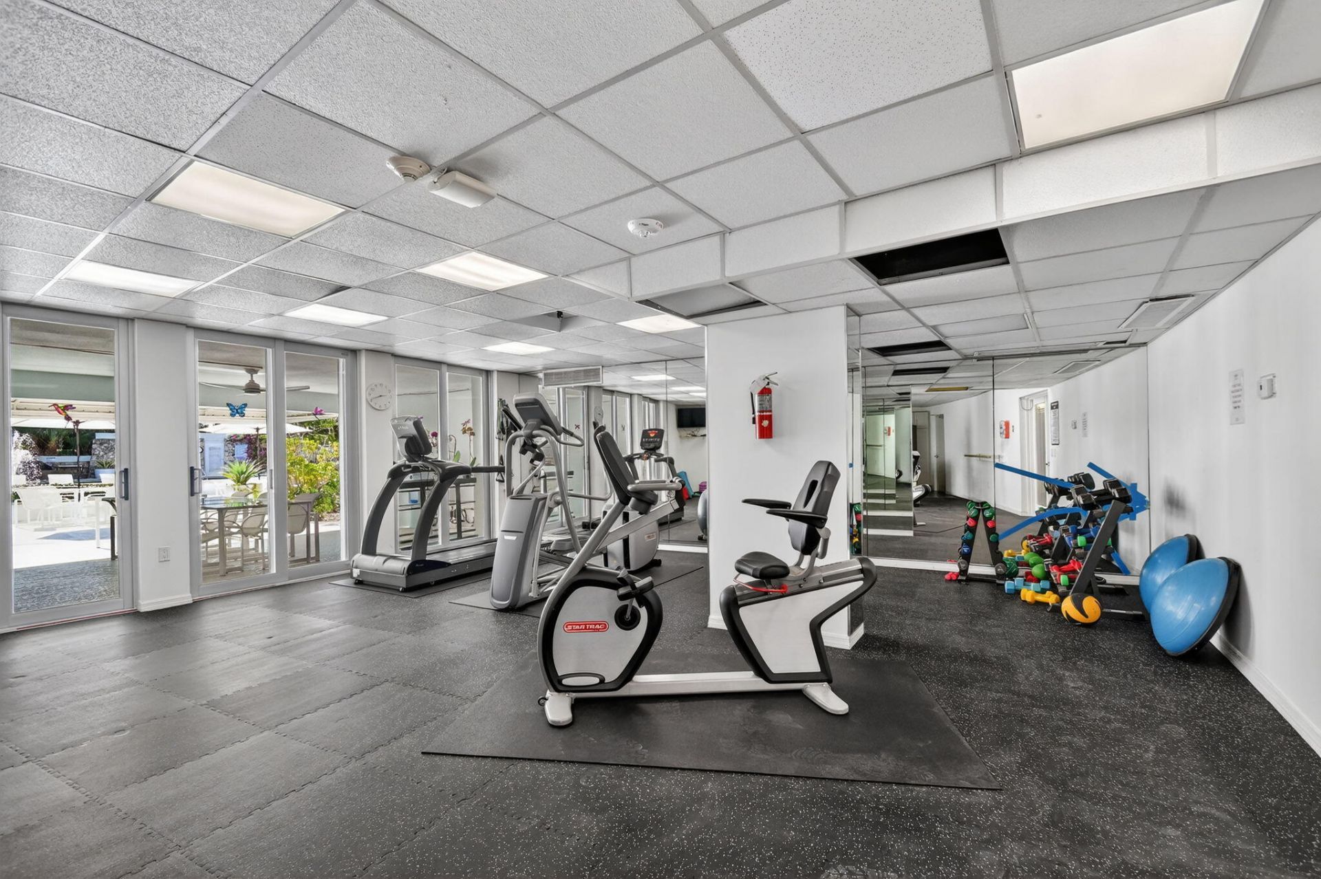 2760 S Ocean Boulevard, Unit 417, Palm Beach, FL 33480 Photo