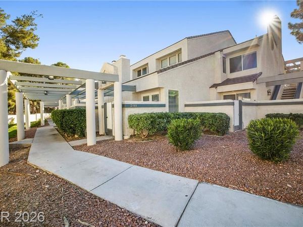 2748 Lodestone Drive, Las Vegas, NV 89117