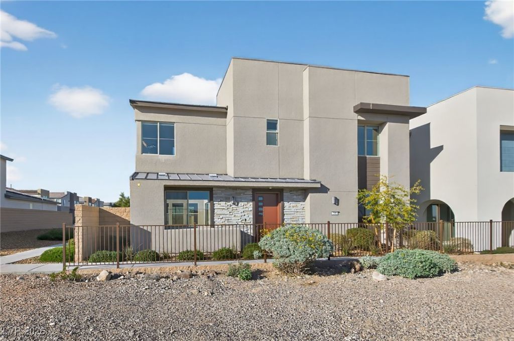 2586 Skylark Trail Street, Henderson, NV 89044 Main Photo