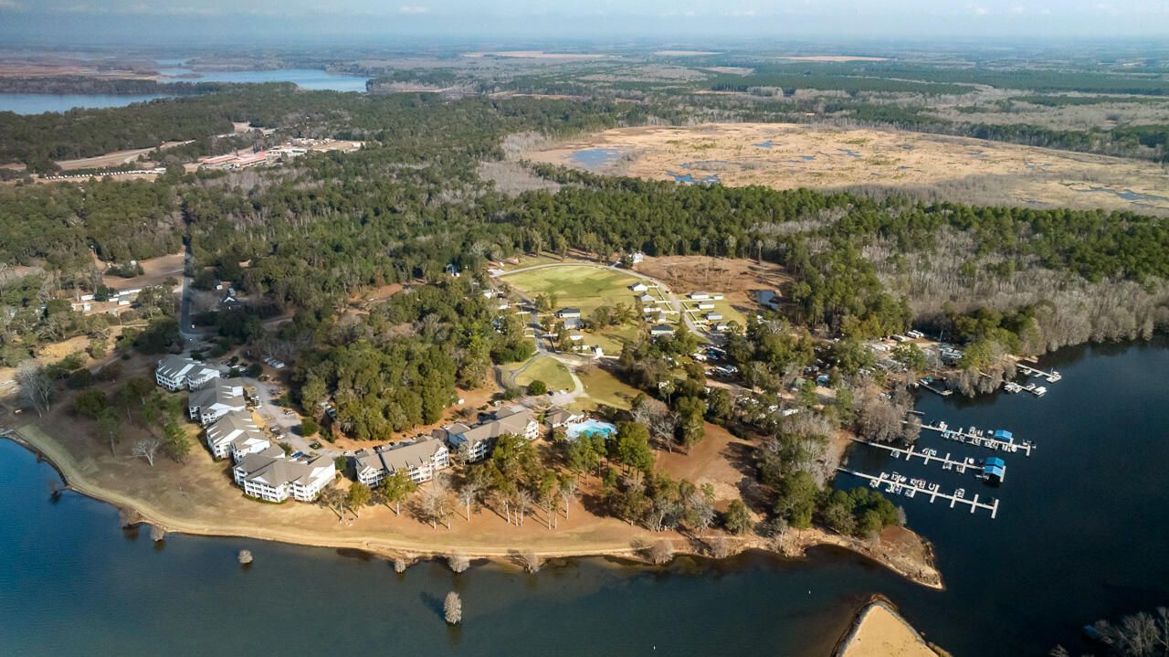 1064 Refuge Way Photo 25