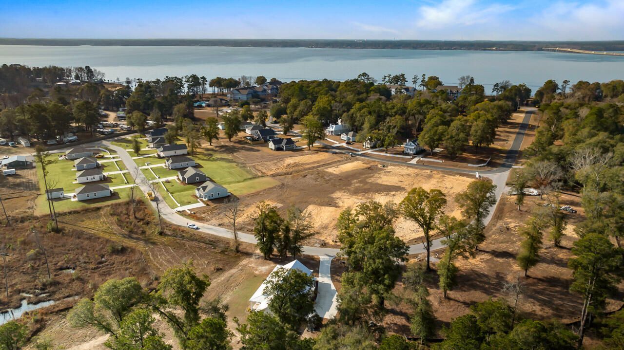 1064 Refuge Way Photo 26