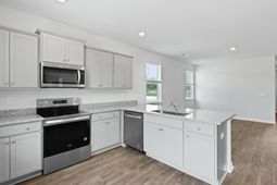 1064 Refuge Way photo 4