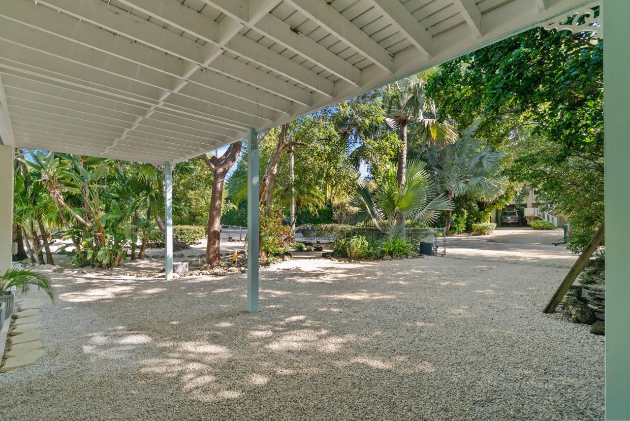 158 Tampa Drive, Tavernier, FL 33070 Photo