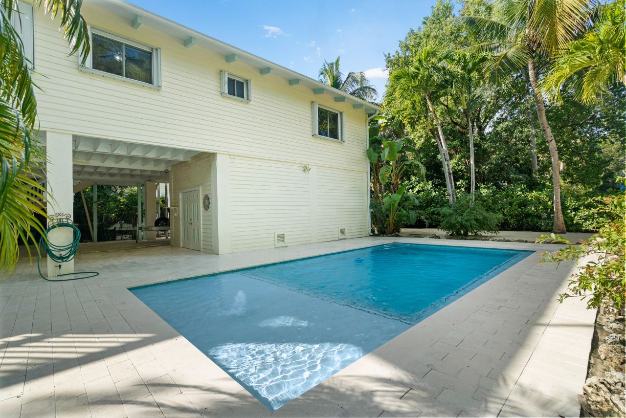 158 Tampa Drive, Tavernier, FL 33070 Photo