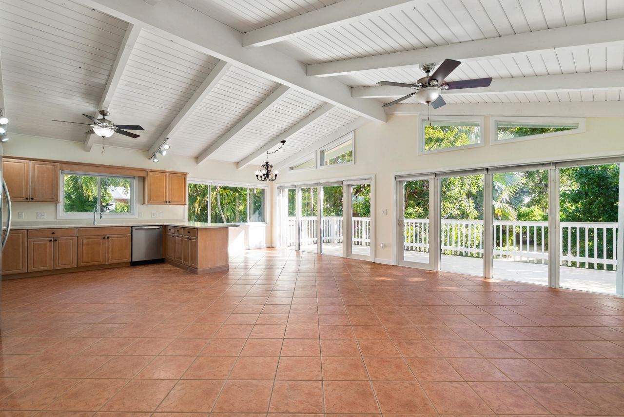 158 Tampa Drive, Tavernier, FL 33070 Photo