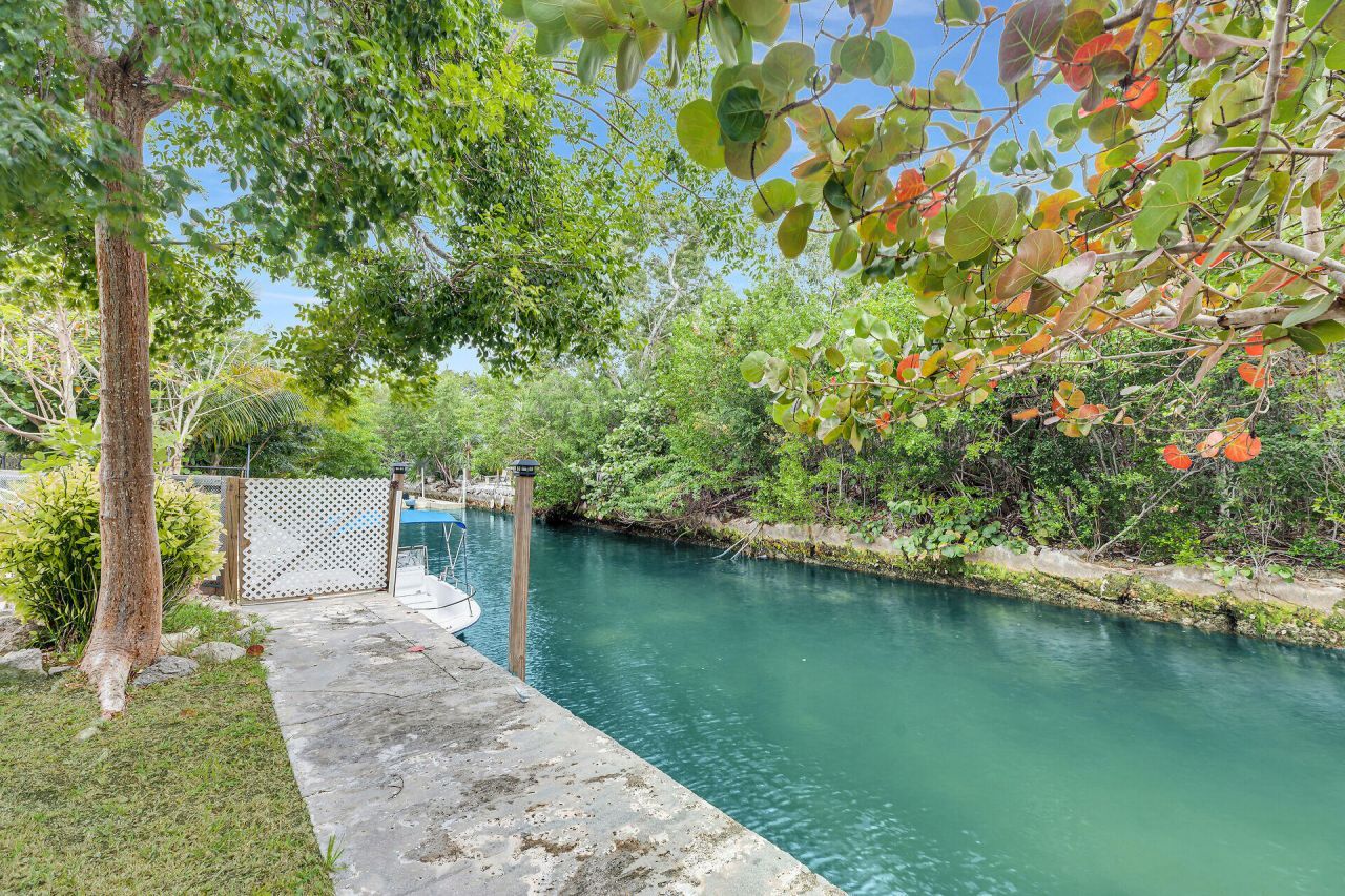 3836-3848 No Name Road, Big Pine Key, FL 33043 Photo