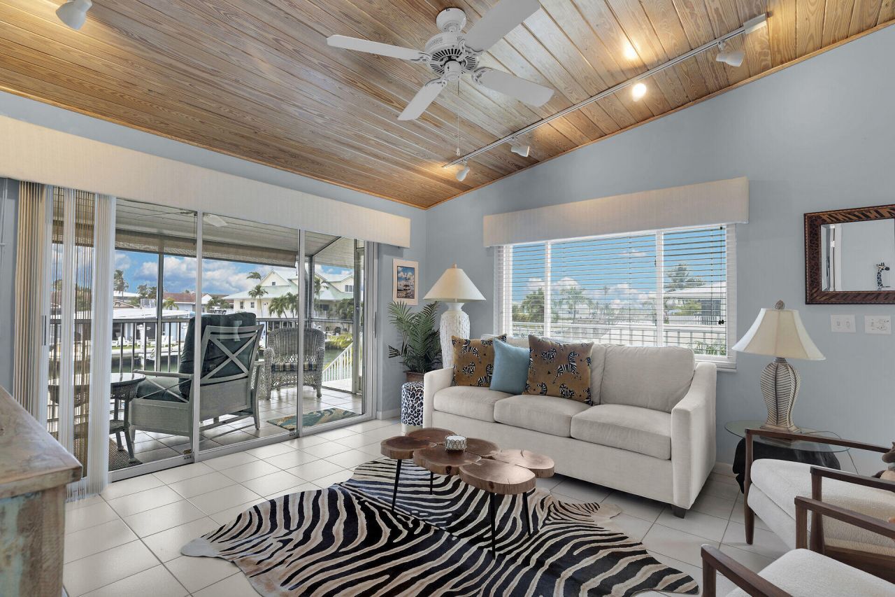 651 9th Street, Key Colony, FL 33051 Photo