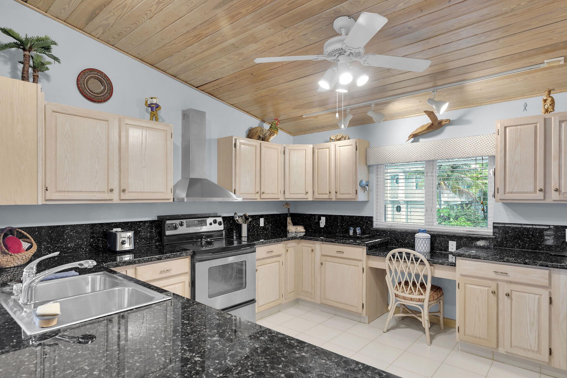 651 9th Street, Key Colony, FL 33051 Photo