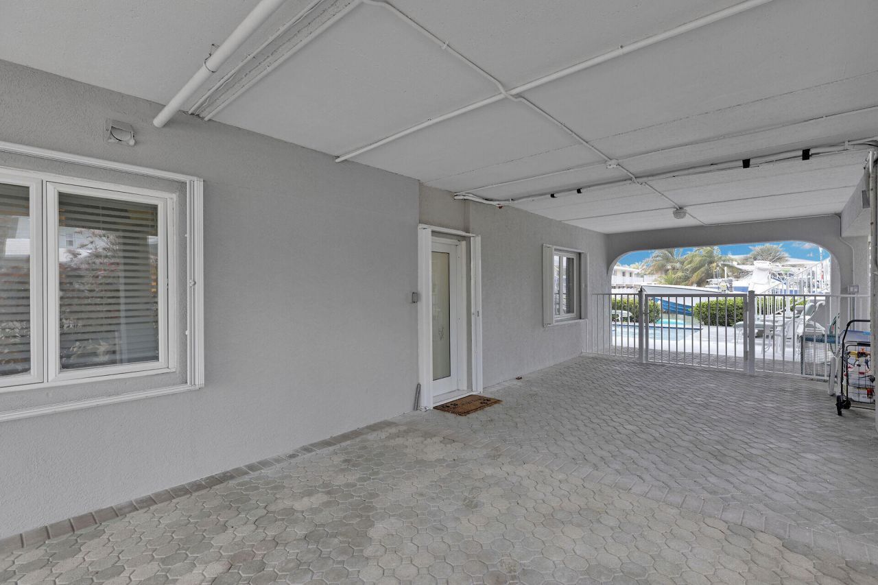 651 9th Street, Key Colony, FL 33051 Photo