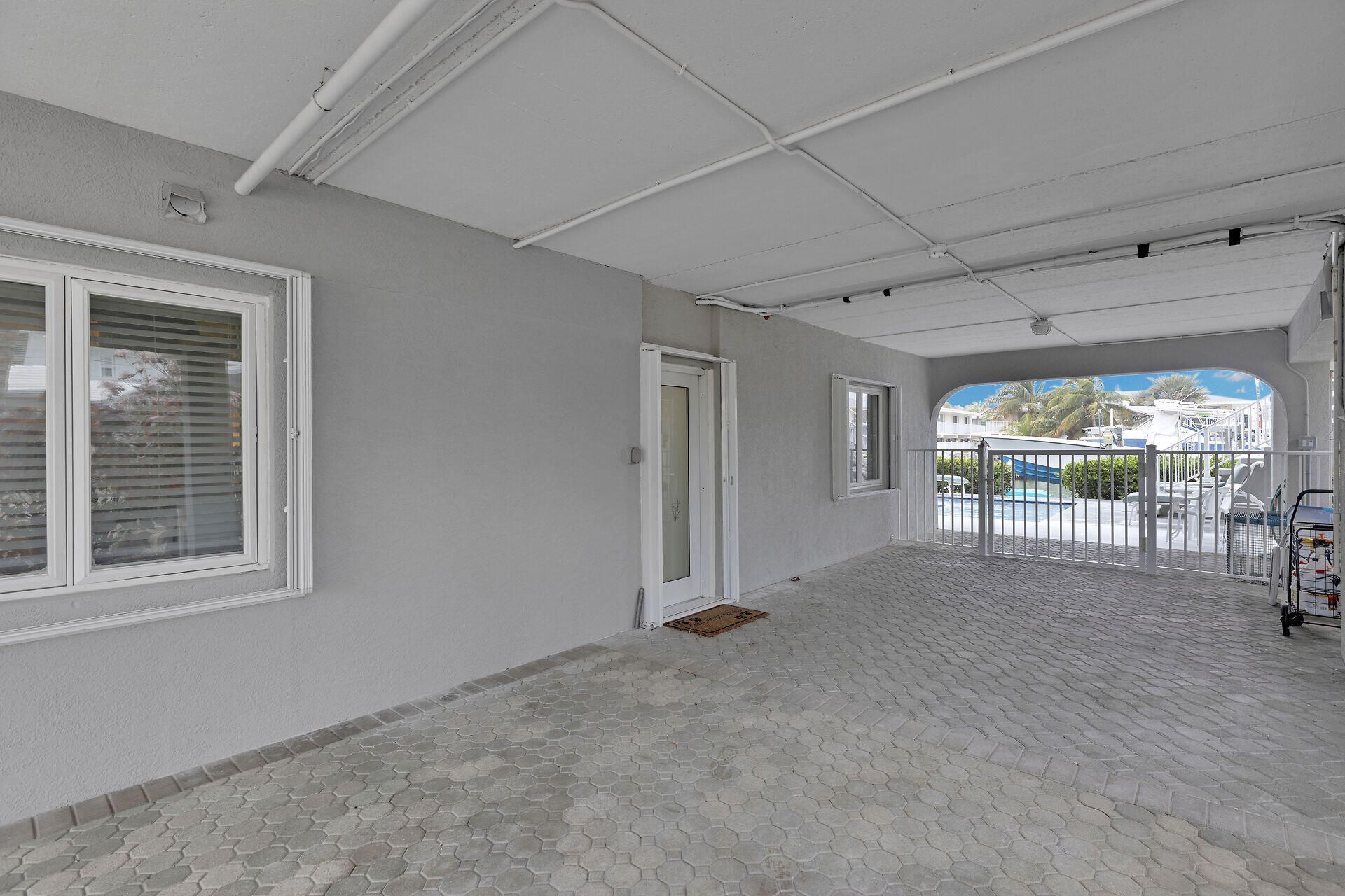 651 9th Street, Key Colony, FL 33051 Photo