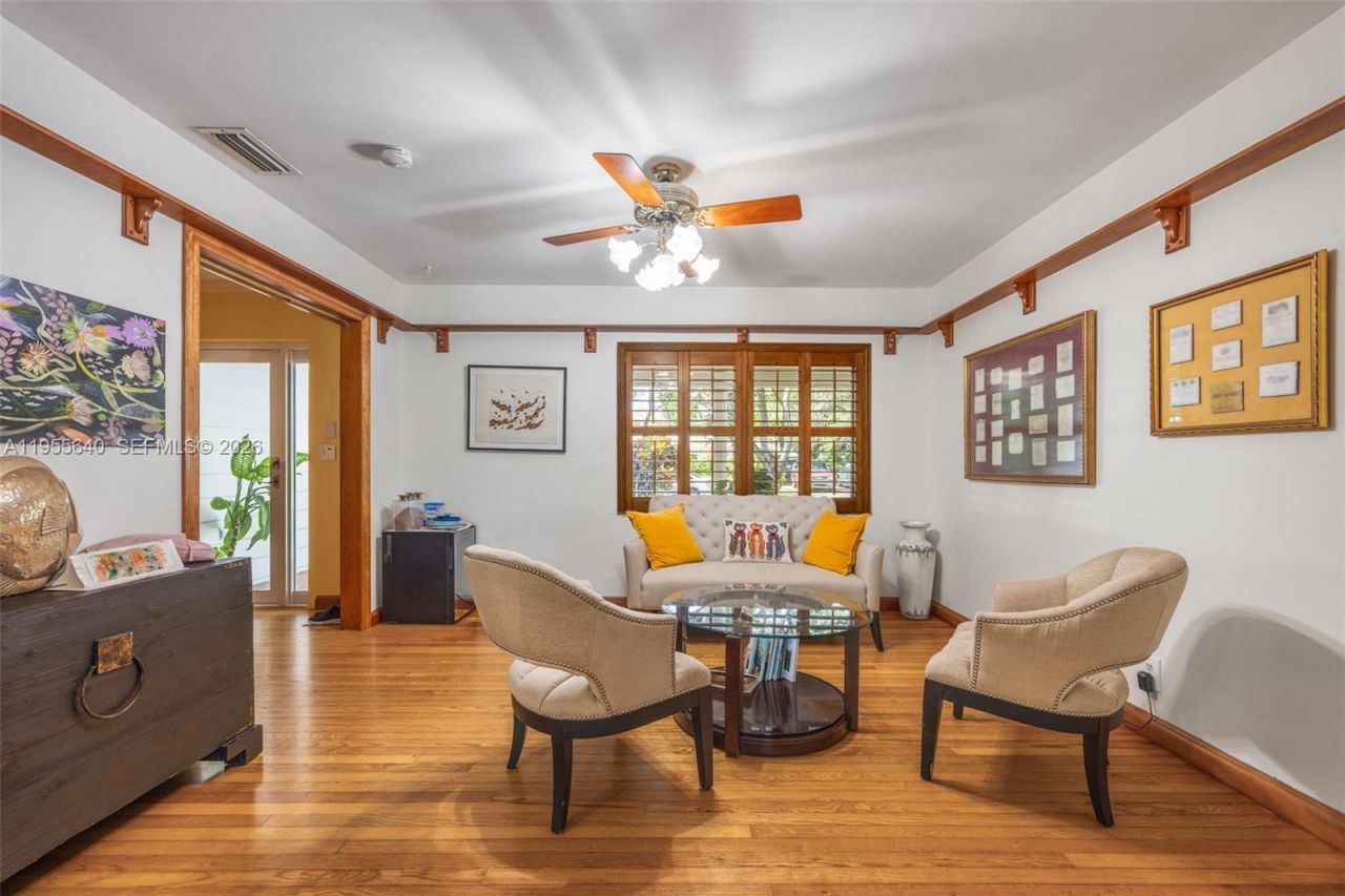 13205 SW 71st Ave, Pinecrest, FL 33156 Photo