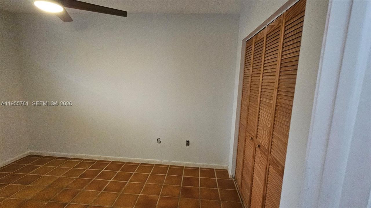 20814 San Simeon Way, Unit 108, Miami, FL 33179 Photo