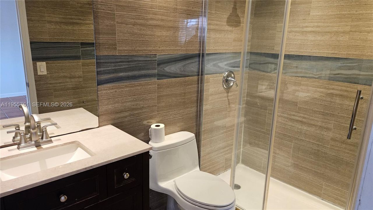 20814 San Simeon Way, Unit 108, Miami, FL 33179 Photo