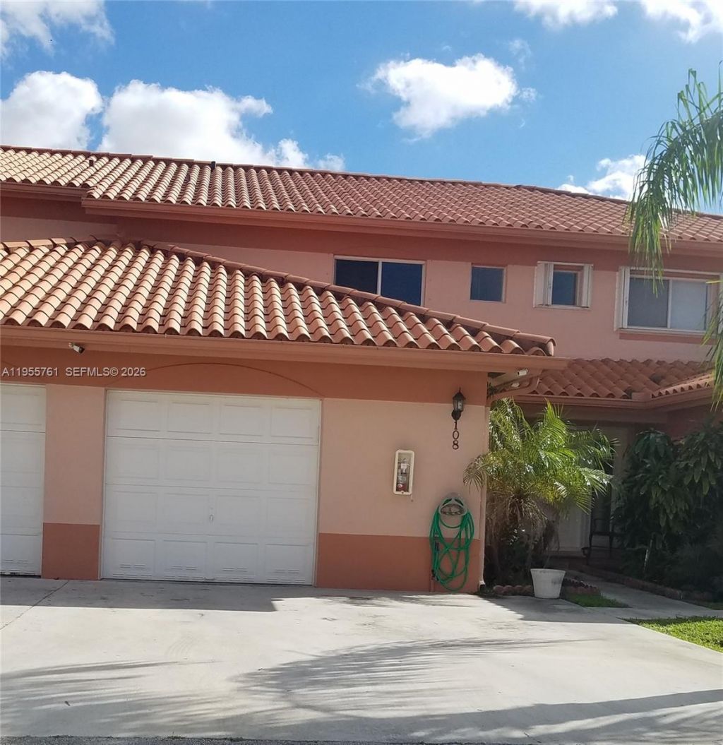 20814 San Simeon Way, Unit 108, Miami, FL 33179 Photo