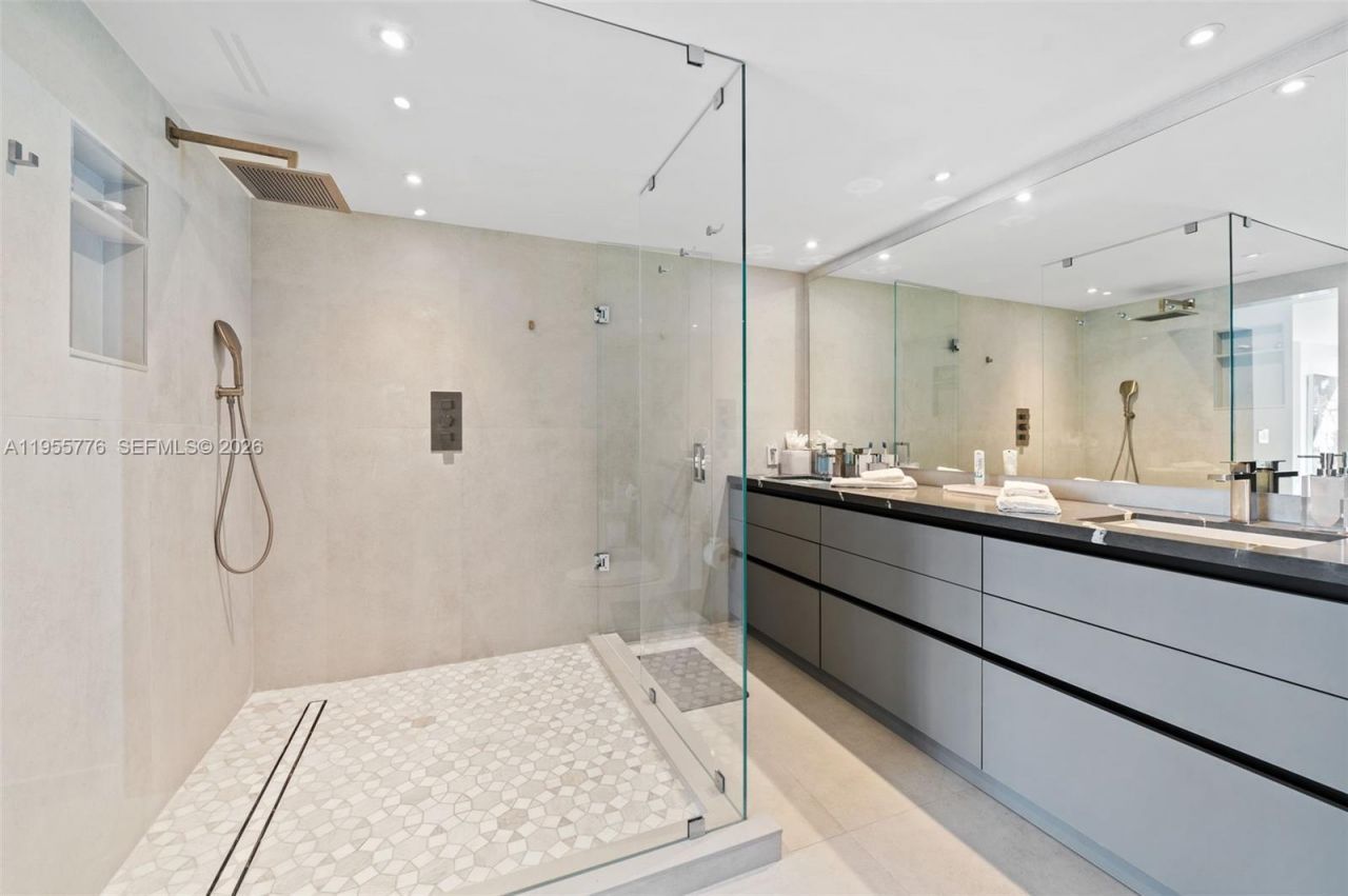 10205 Collins Ave, Unit 1203, Bal Harbour, FL 33154 Photo