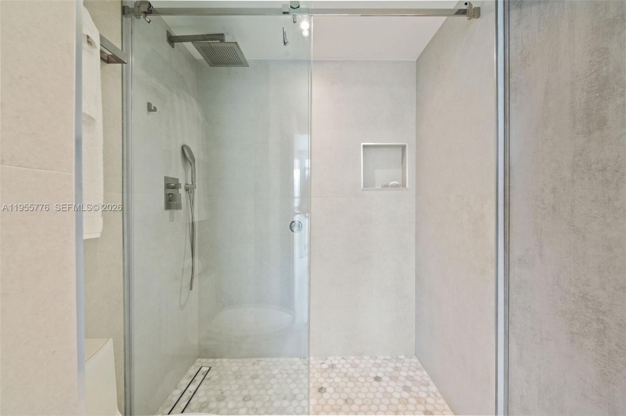 10205 Collins Ave, Unit 1203, Bal Harbour, FL 33154 Photo