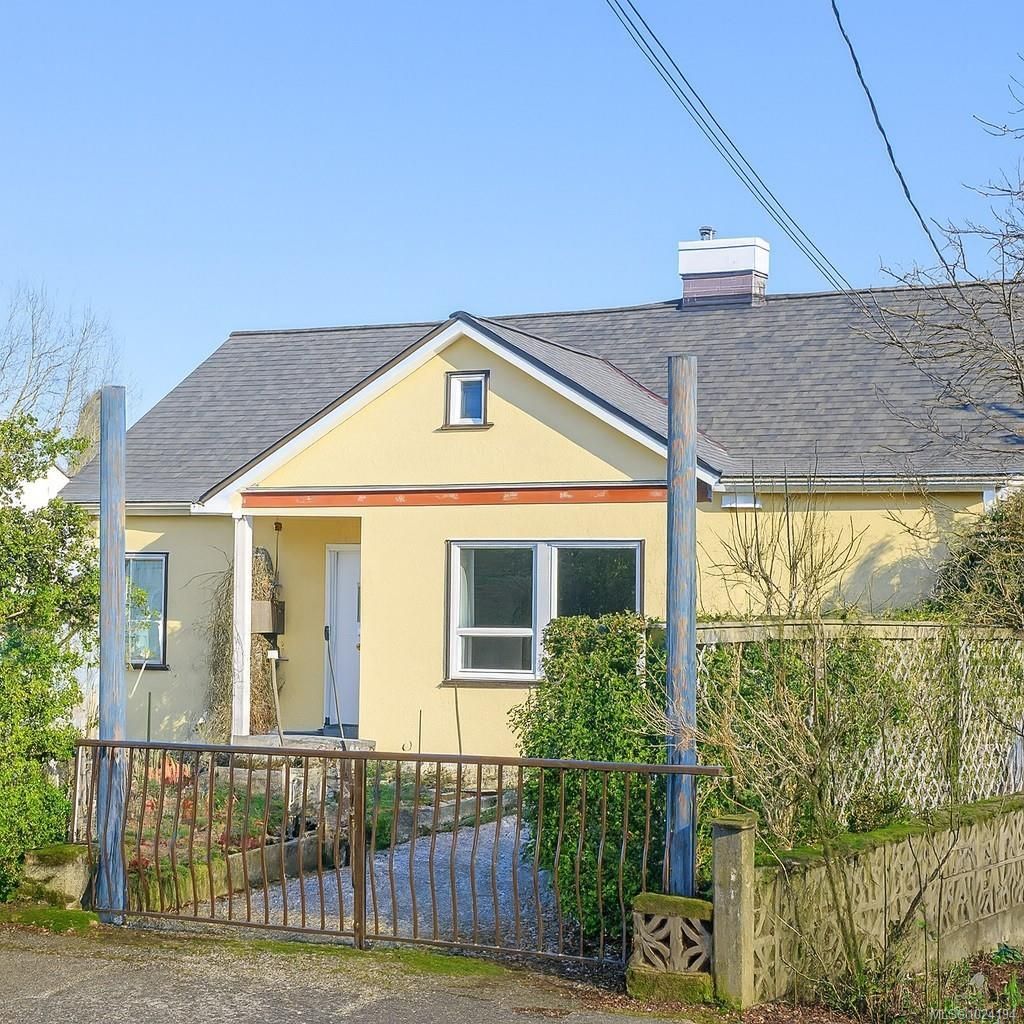 6117 Grieve Rd Duncan, BC V9L 2G9