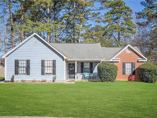 1528 Carriage Lane, Jonesboro, GA 30238