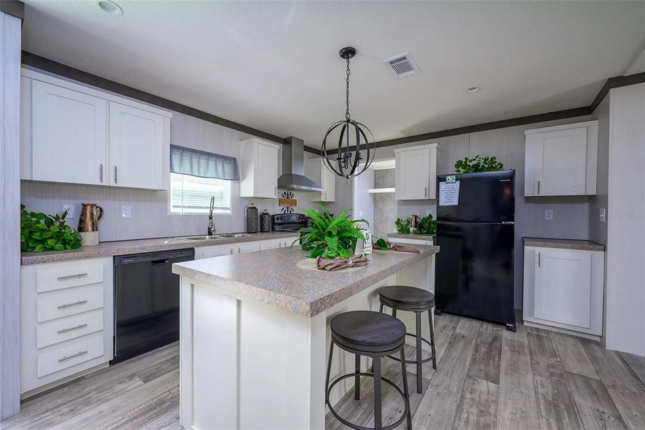 1041 NE County Road 125, Lawtey, FL 32058 Photo