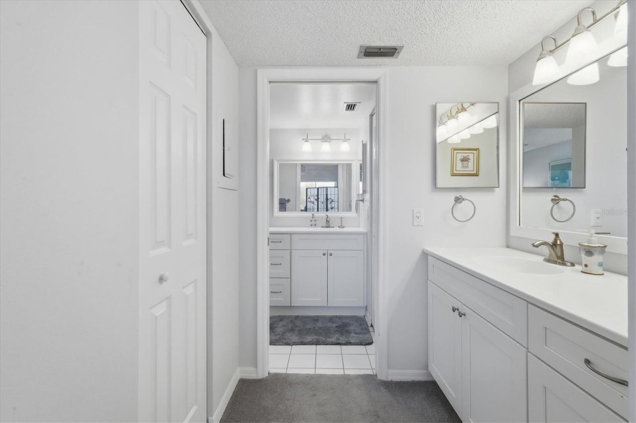 414 Cerromar Circle S, Unit 249, Venice, FL 34293 Photo
