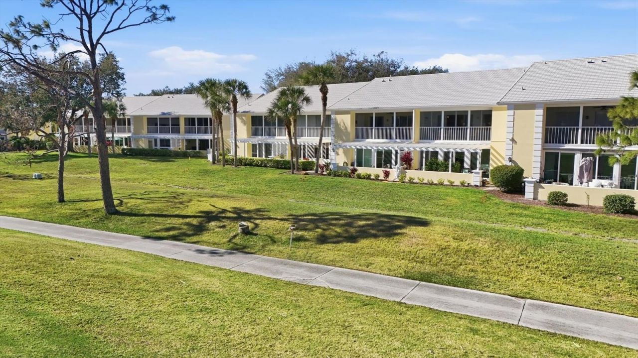414 Cerromar Circle S, Unit 249, Venice, FL 34293 Photo