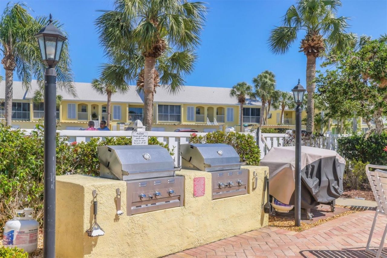 414 Cerromar Circle S, Unit 249, Venice, FL 34293 Photo