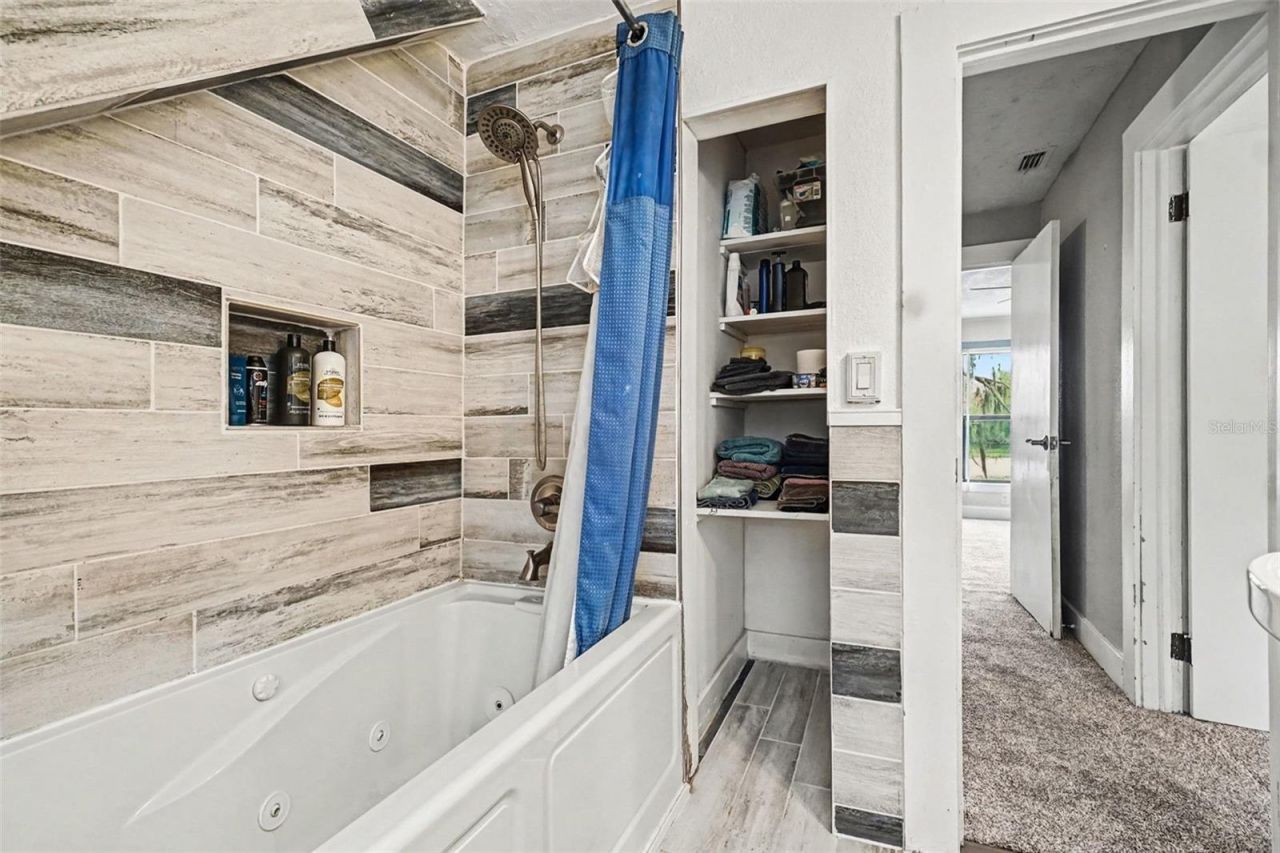 55316 Claire Street, Astor, FL 32102 Photo