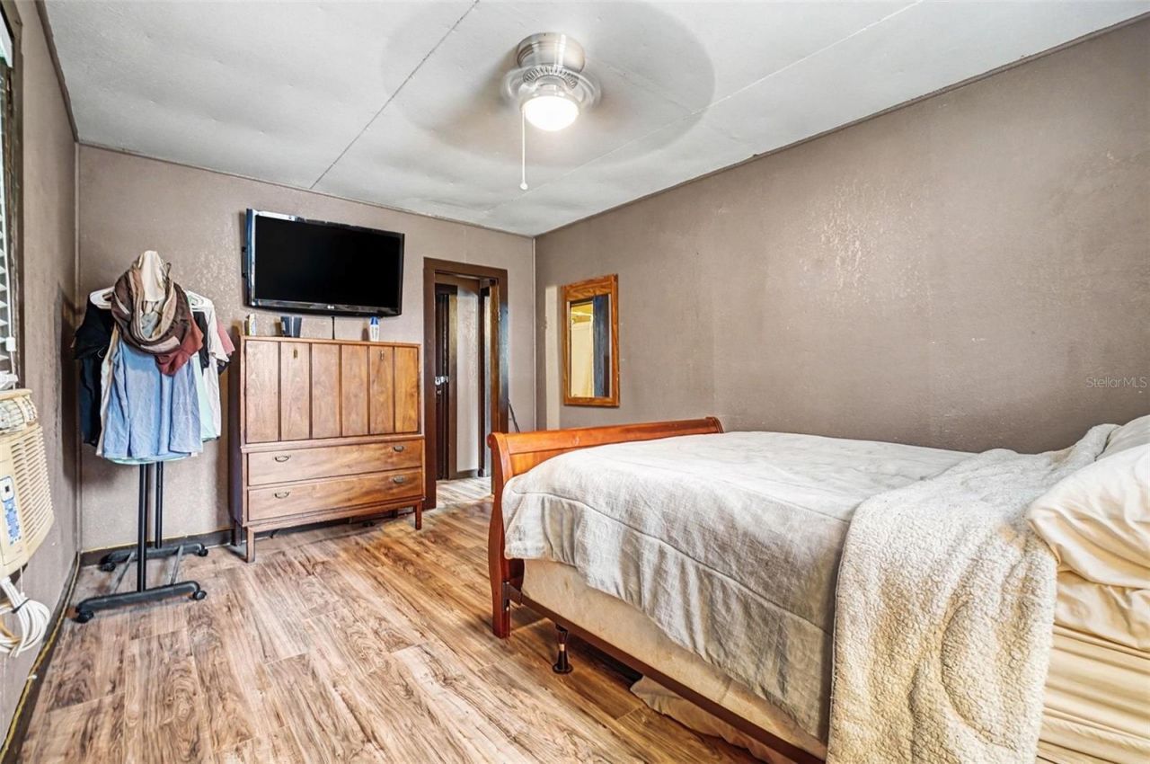 55316 Claire Street, Astor, FL 32102 Photo