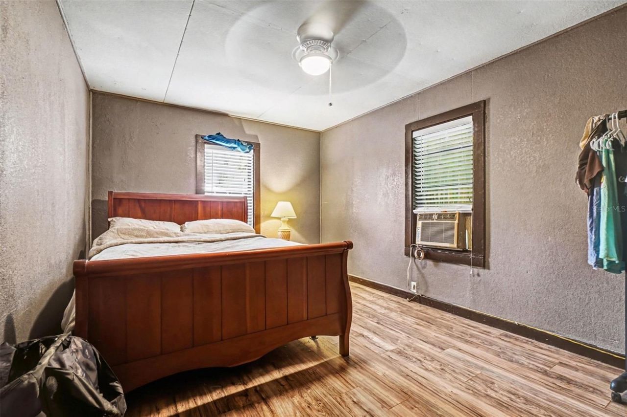 55316 Claire Street, Astor, FL 32102 Photo