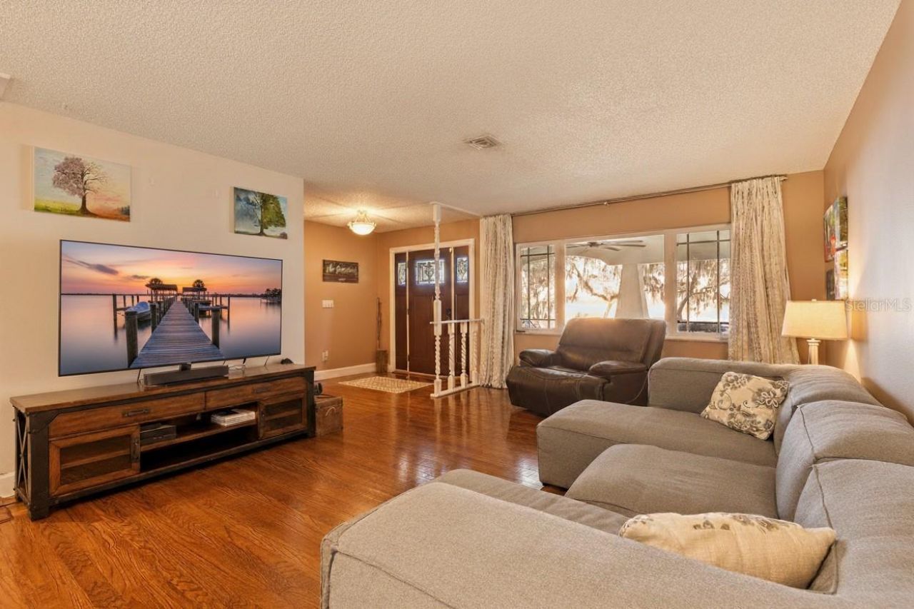 103 S Lakeshore Drive, Minneola, FL 34715 Photo