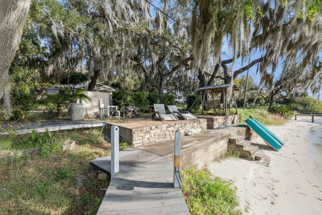 103 S Lakeshore Drive, Minneola, FL 34715 Photo
