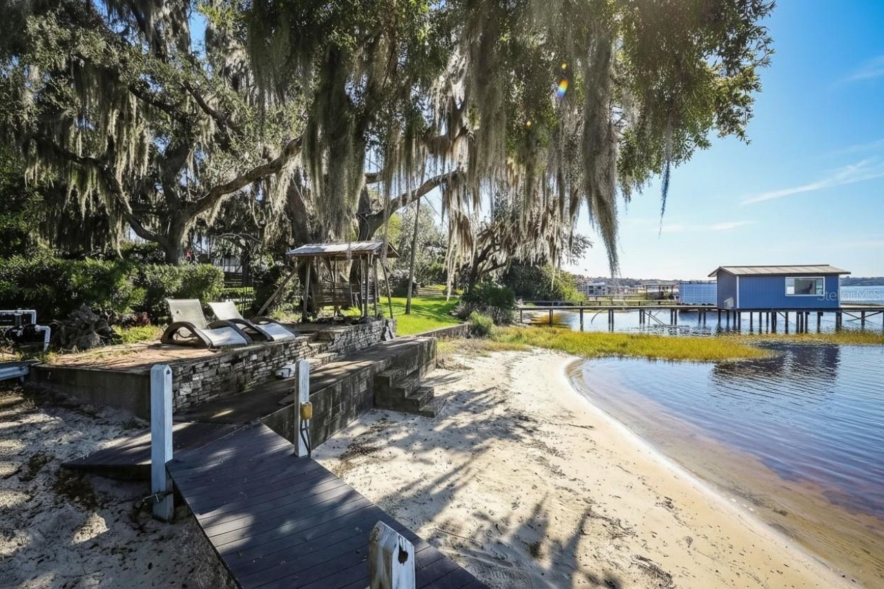 103 S Lakeshore Drive, Minneola, FL 34715 Photo