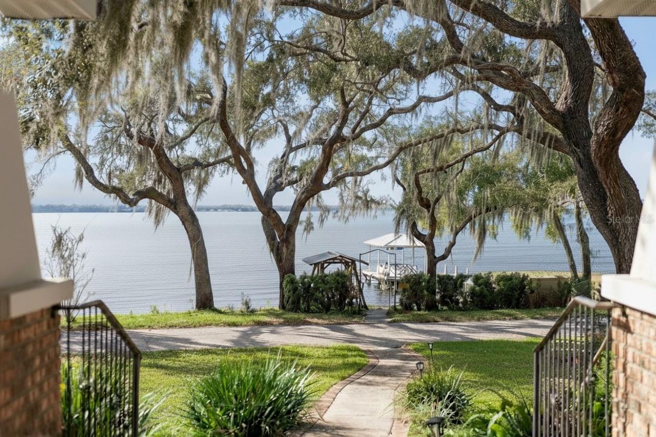 103 S Lakeshore Drive, Minneola, FL 34715 Photo